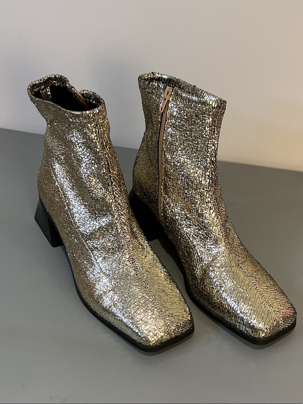 Katy Perry Loletta Gold Metallic Stretch Booties Size 11